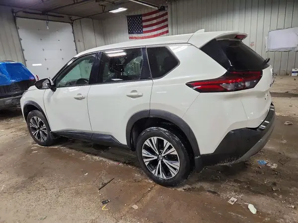 5N1AT3BA9MC831922 2021 NISSAN ROGUE - Image 2