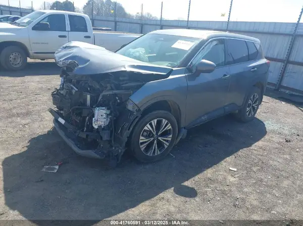 5N1AT3BAXMC676068 2021 NISSAN ROGUE - Image 2