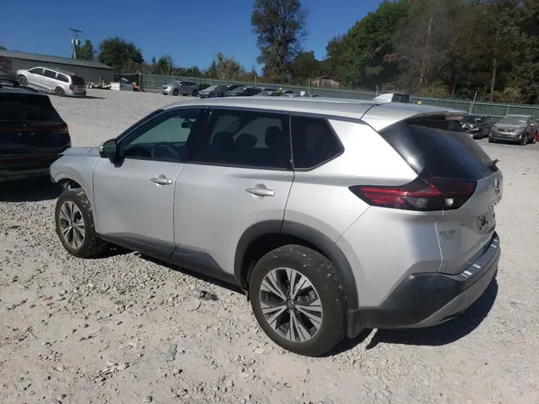 5N1AT3BAXMC677639 2021 NISSAN ROGUE - Image 2