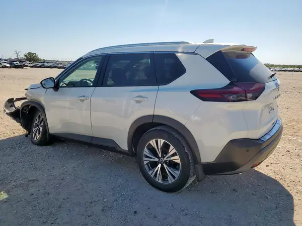 5N1AT3BAXMC733644 2021 NISSAN ROGUE - Image 2