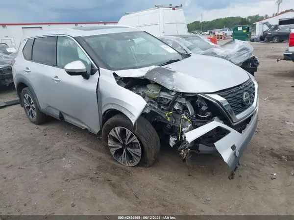 5N1AT3BAXMC772444 2021 NISSAN ROGUE - Image 1