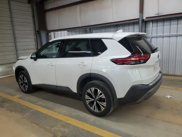 5N1AT3BAXMC785761 2021 NISSAN ROGUE - Image 2