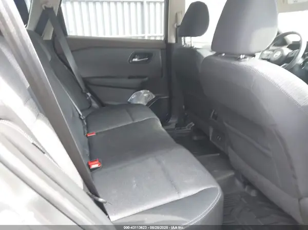 5N1AT3BB0MC722452 2021 NISSAN ROGUE - Image 8