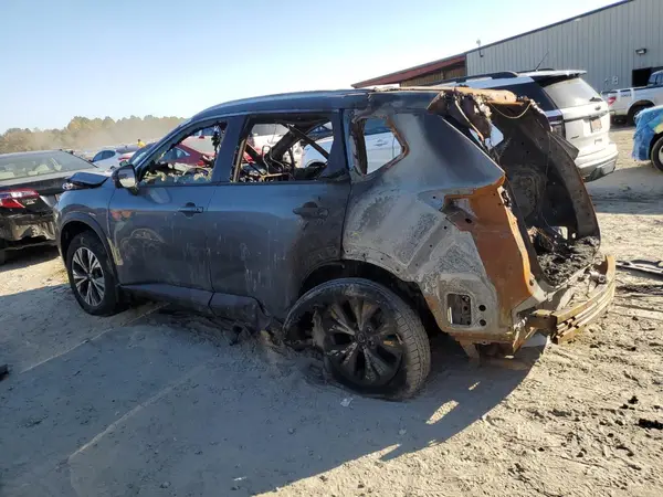 5N1AT3BB0MC761428 2021 NISSAN ROGUE - Image 2