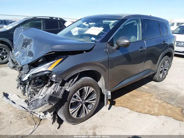 5N1AT3BB0MC776379 2021 NISSAN ROGUE - Image 2