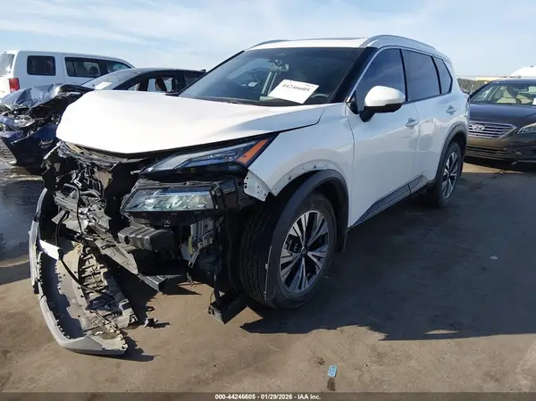 5N1AT3BB0MC812894 2021 NISSAN ROGUE - Image 2