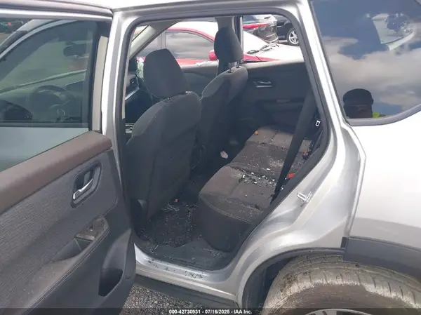 5N1AT3BB0MC821062 2021 NISSAN ROGUE - Image 8