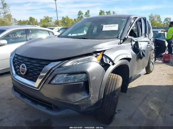 5N1AT3BB0MC824883 2021 NISSAN ROGUE - Image 2