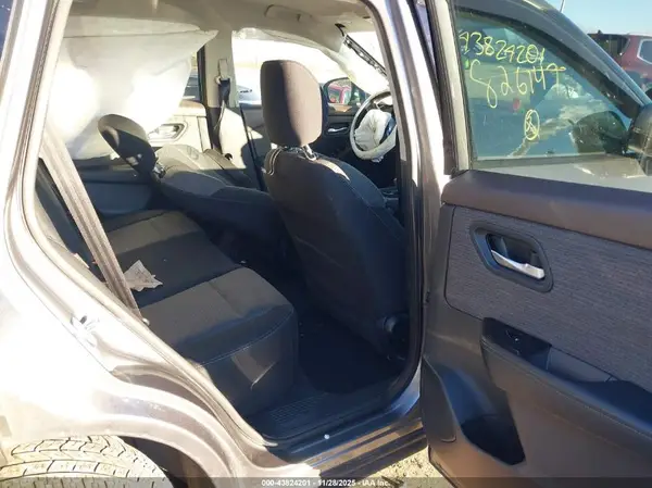 5N1AT3BB0MC826147 2021 NISSAN ROGUE - Image 8