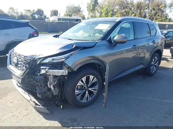 5N1AT3BB1MC682821 2021 NISSAN ROGUE - Image 2