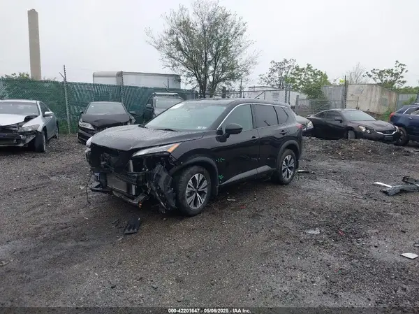 5N1AT3BB1MC689347 2021 NISSAN ROGUE - Image 2