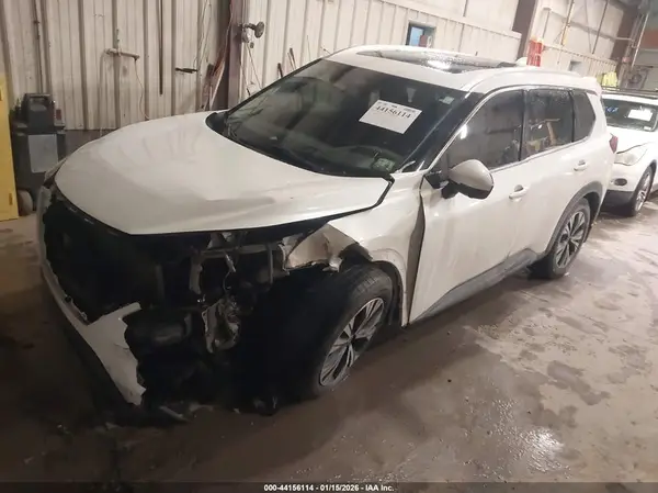 5N1AT3BB1MC690160 2021 NISSAN ROGUE - Image 2