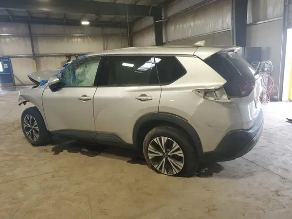 5N1AT3BB1MC765665 2021 NISSAN ROGUE - Image 2