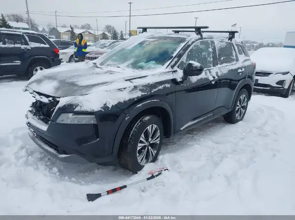 5N1AT3BB1MC791554 2021 NISSAN ROGUE - Image 2
