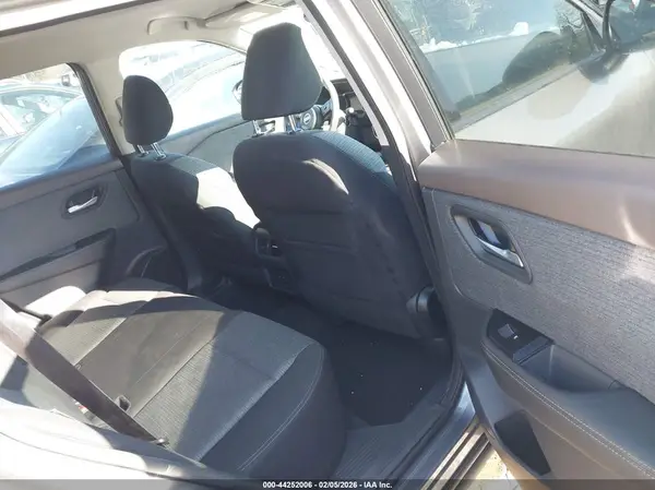 5N1AT3BB1MC806053 2021 NISSAN ROGUE - Image 8