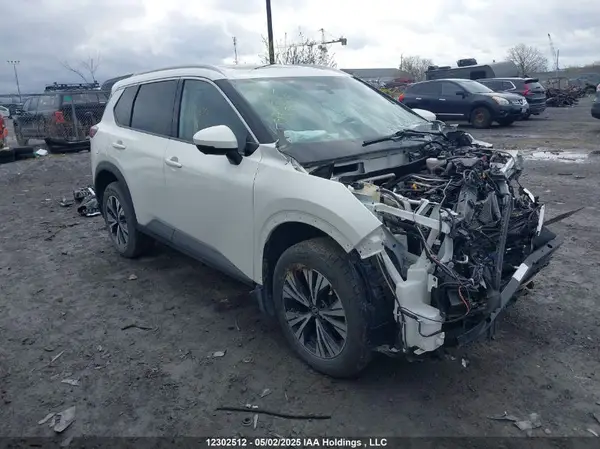 5N1AT3BB1MC813987 2021 NISSAN ROGUE - Image 1