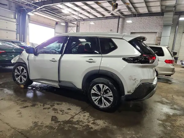 5N1AT3BB1MC827419 2021 NISSAN ROGUE - Image 2