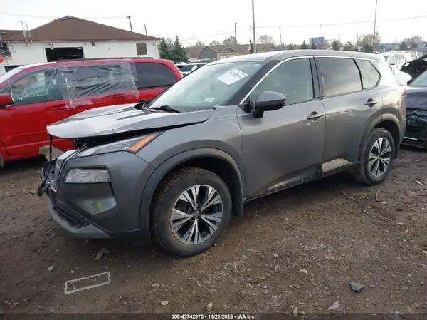 5N1AT3BB2MC697781 2021 NISSAN ROGUE - Image 2