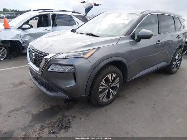5N1AT3BB2MC735249 2021 NISSAN ROGUE - Image 2