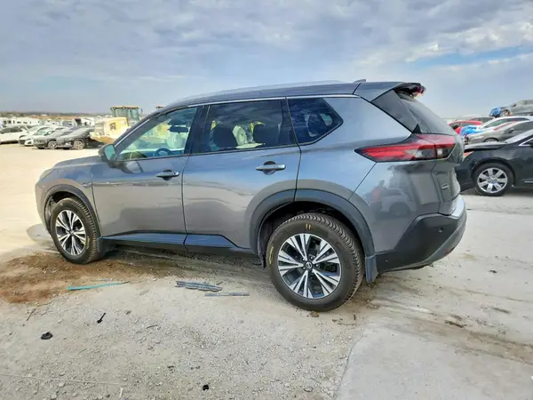 5N1AT3BB2MC740158 2021 NISSAN ROGUE - Image 2