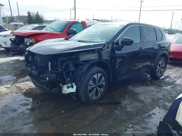 5N1AT3BB2MC740466 2021 NISSAN ROGUE - Image 2