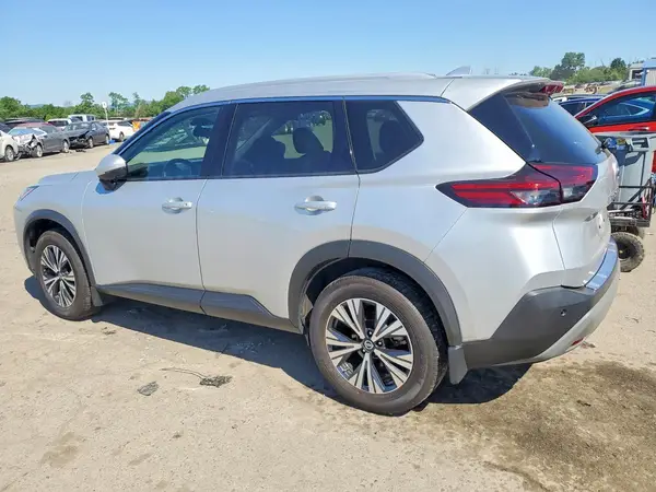 5N1AT3BB2MC750432 2021 NISSAN ROGUE - Image 2
