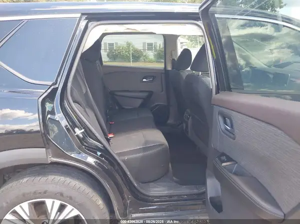 5N1AT3BB2MC765867 2021 NISSAN ROGUE - Image 8