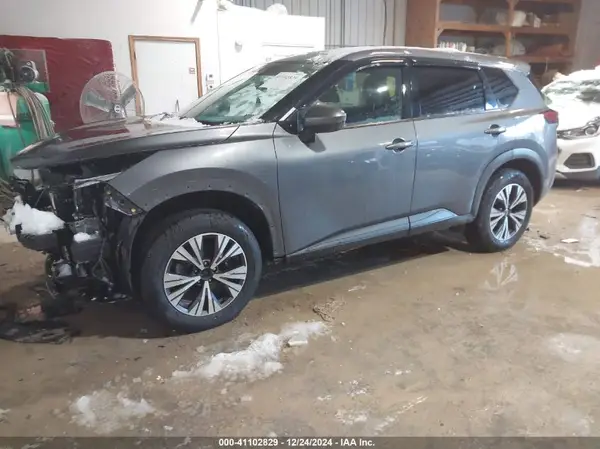 5N1AT3BB2MC775928 2021 NISSAN ROGUE - Image 2