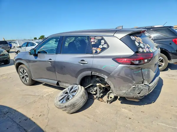 5N1AT3BB2MC792759 2021 NISSAN ROGUE - Image 2