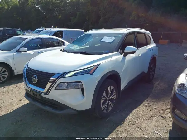 5N1AT3BB2MC804246 2021 NISSAN ROGUE - Image 2