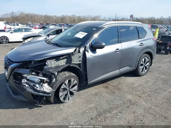 5N1AT3BB2MC829423 2021 NISSAN ROGUE - Image 2