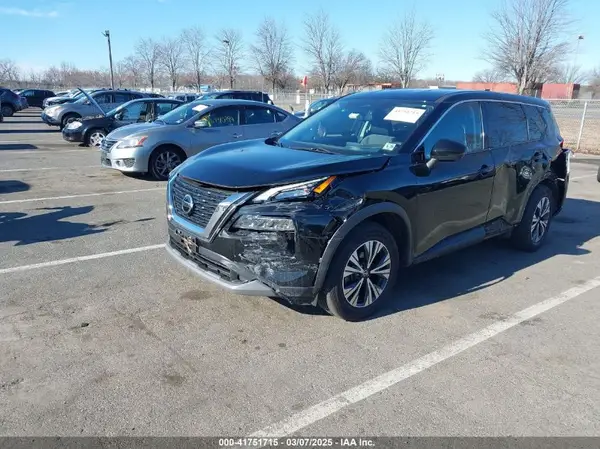 5N1AT3BB2MC835576 2021 NISSAN ROGUE - Image 2