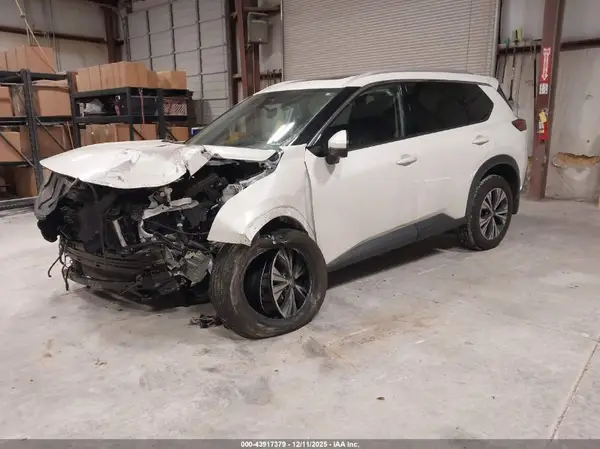 5N1AT3BB3MC720999 2021 NISSAN ROGUE - Image 2