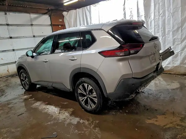 5N1AT3BB4MC724236 2021 NISSAN ROGUE - Image 2