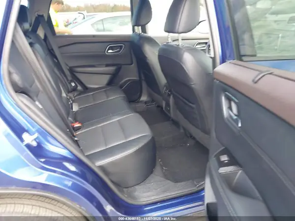 5N1AT3BB4MC760802 2021 NISSAN ROGUE - Image 8