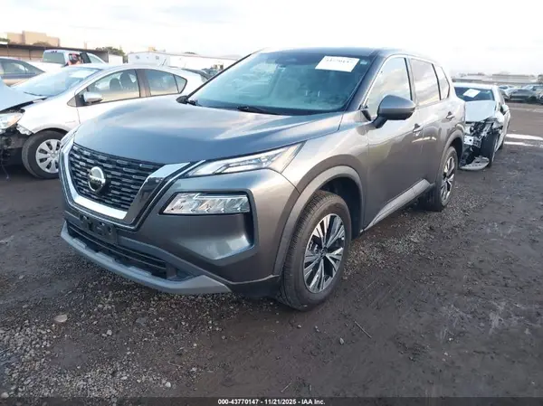 5N1AT3BB4MC763702 2021 NISSAN ROGUE - Image 2