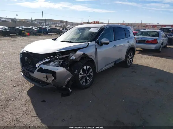 5N1AT3BB4MC767703 2021 NISSAN ROGUE - Image 2