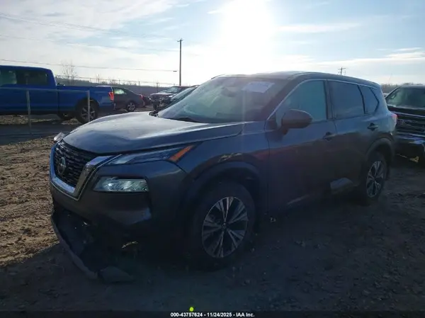 5N1AT3BB4MC773811 2021 NISSAN ROGUE - Image 2