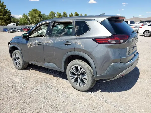 5N1AT3BB4MC775963 2021 NISSAN ROGUE - Image 2