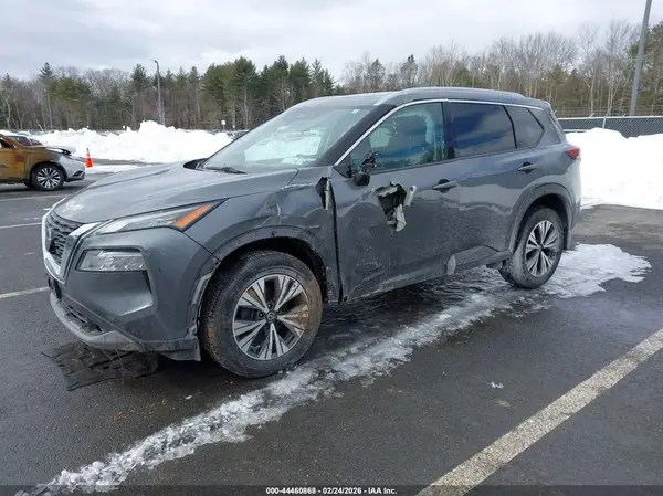 5N1AT3BB4MC801235 2021 NISSAN ROGUE - Image 2