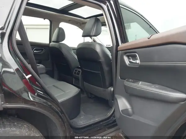 5N1AT3BB4MC801798 2021 NISSAN ROGUE - Image 8