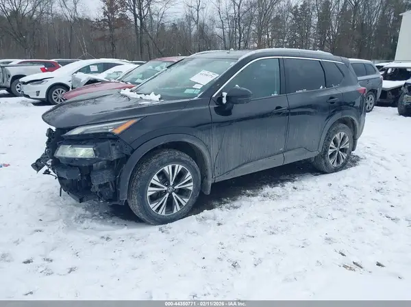 5N1AT3BB4MC813305 2021 NISSAN ROGUE - Image 2