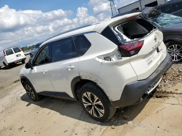 5N1AT3BB4MC820061 2021 NISSAN ROGUE - Image 2