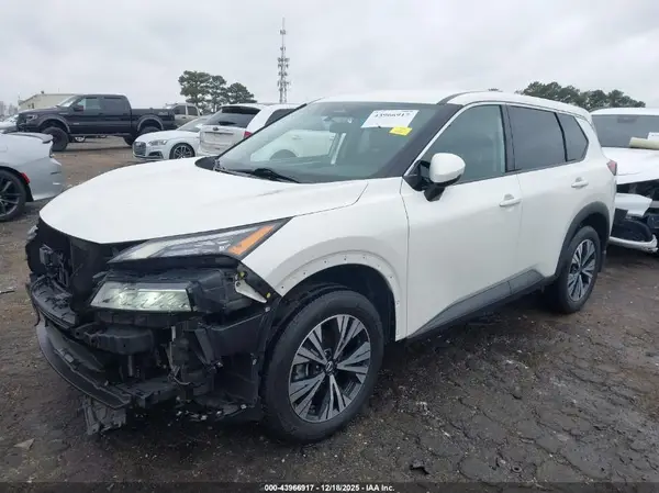 5N1AT3BB4MC828760 2021 NISSAN ROGUE - Image 2