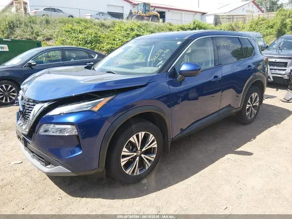 5N1AT3BB4MC831335 2021 NISSAN ROGUE - Image 2
