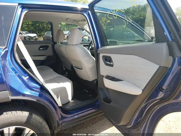 5N1AT3BB4MC831335 2021 NISSAN ROGUE - Image 8