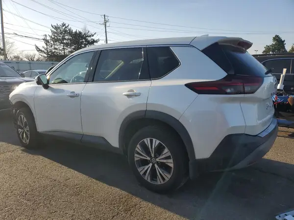 5N1AT3BB4MC846028 2021 NISSAN ROGUE - Image 2