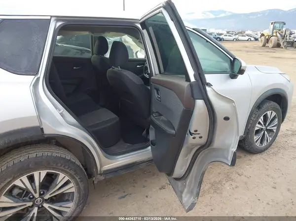 5N1AT3BB5MC784168 2021 NISSAN ROGUE - Image 8