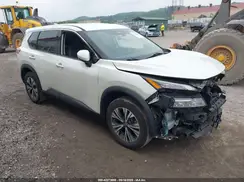 5N1AT3BB5MC814656 2021 NISSAN ROGUE