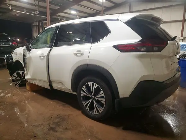 5N1AT3BB6MC799116 2021 NISSAN ROGUE - Image 2